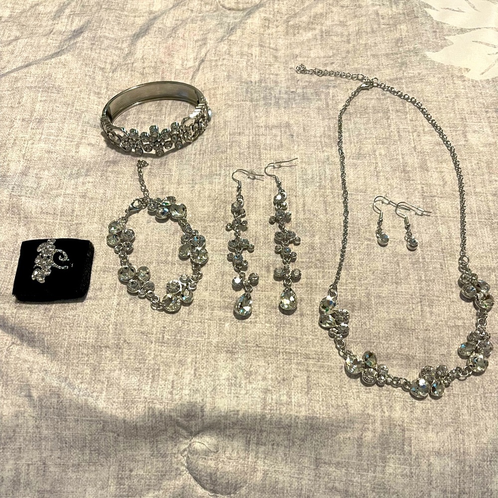 Bridal Elegant Fashion Jewelry Set